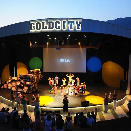 Апартаменты Gold 2+1 *